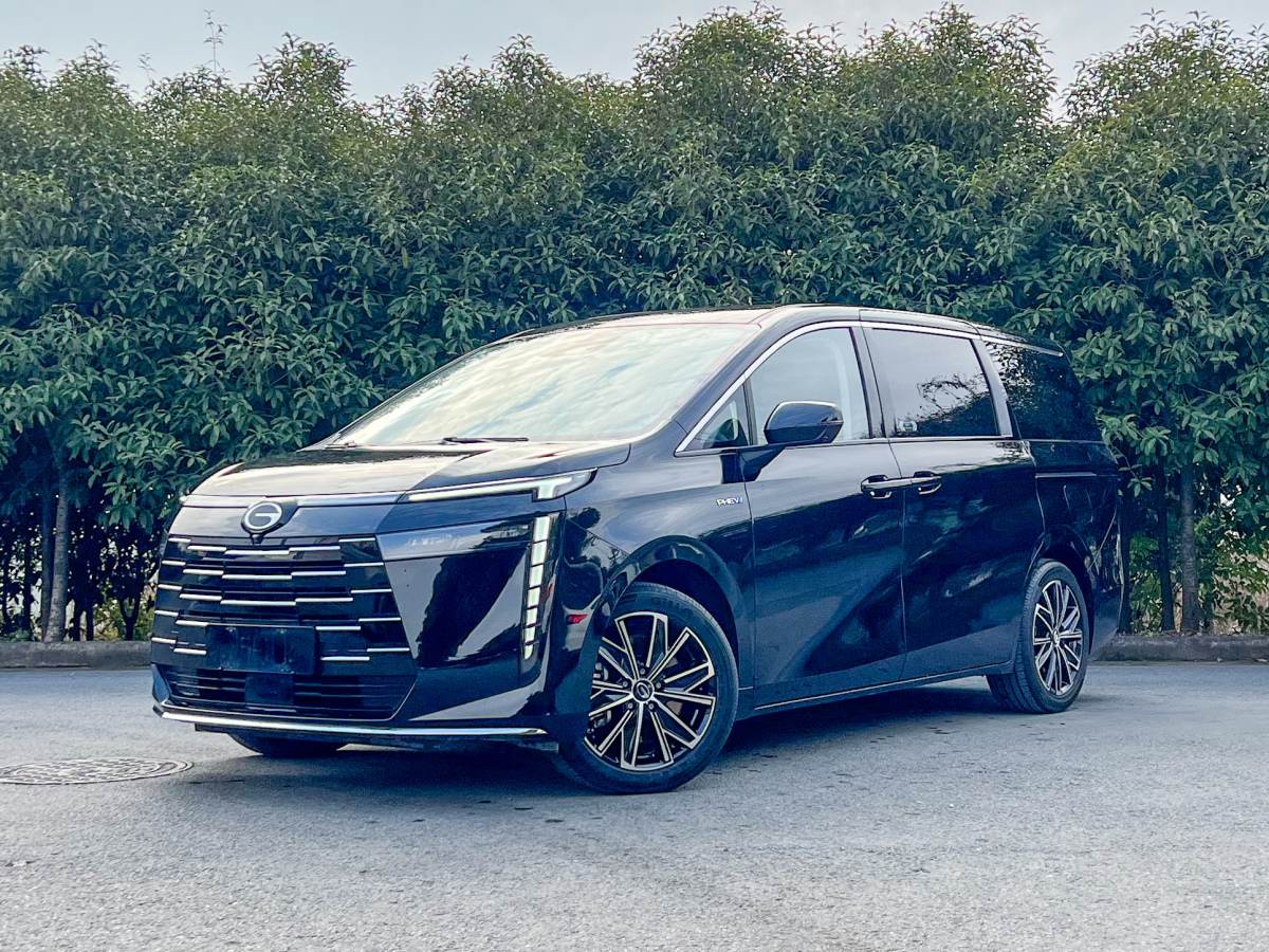 GAC Trumpchi E8 New Energy 2023 صورة سيارة 