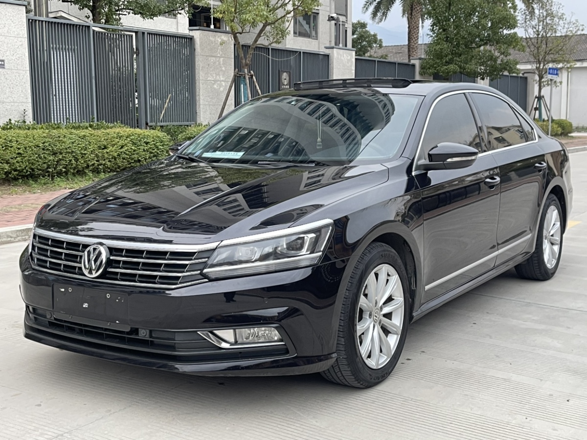 Volkswagen 2018 car image 