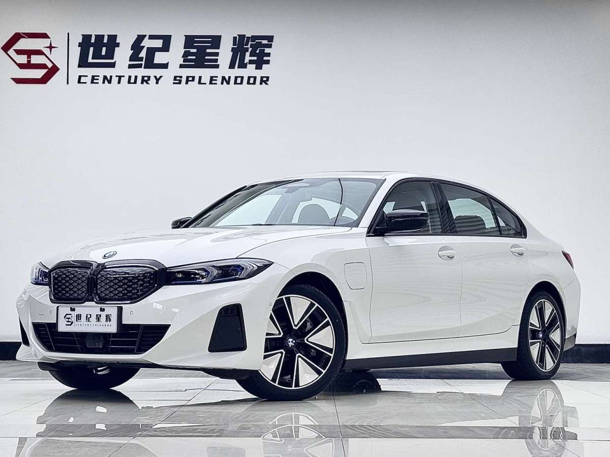 BMW i3 2024 car image 