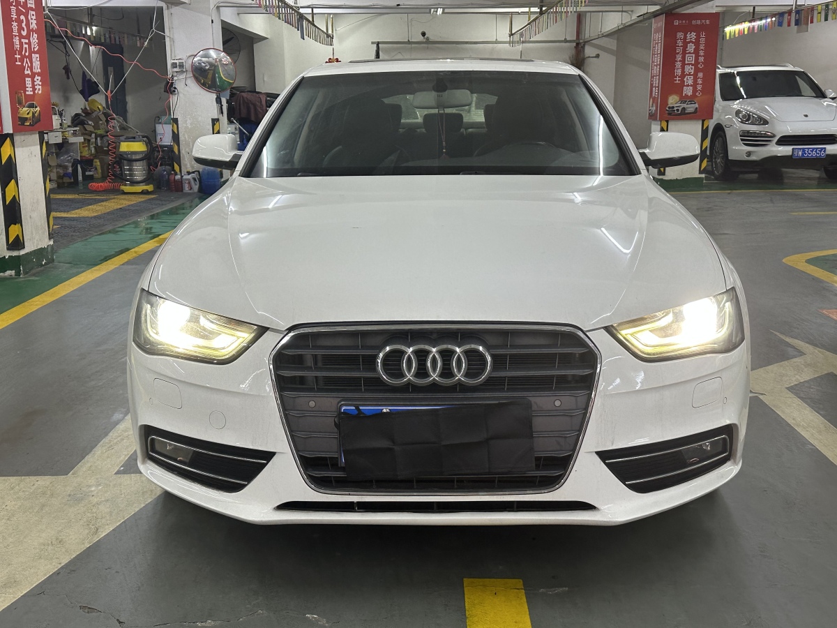 Audi A4L 2015 car image 