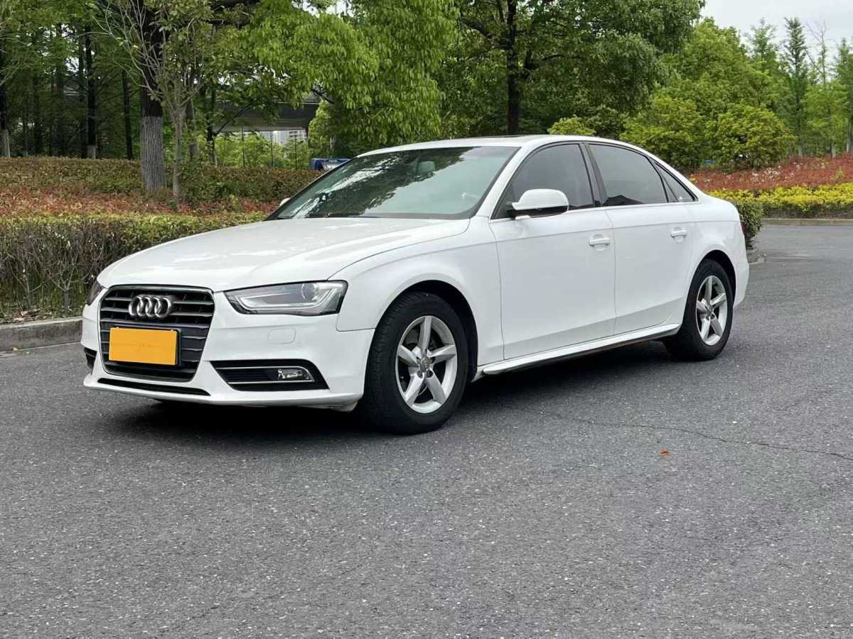 Audi A4L 2015 Audi A4L 2015 car image