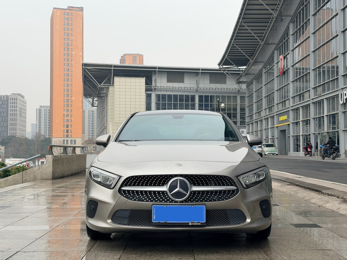 Mercedes-Benz A Class 2019 car image 