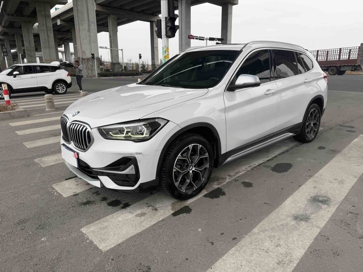 BMW X1 2022 car image 