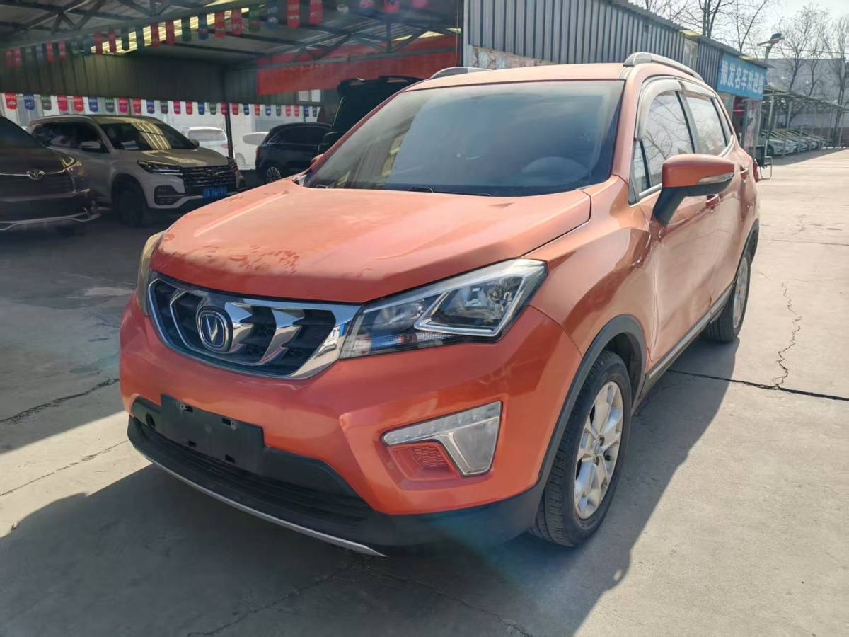 Changan CS15 2016 Changan CS15 2016 immagine di auto