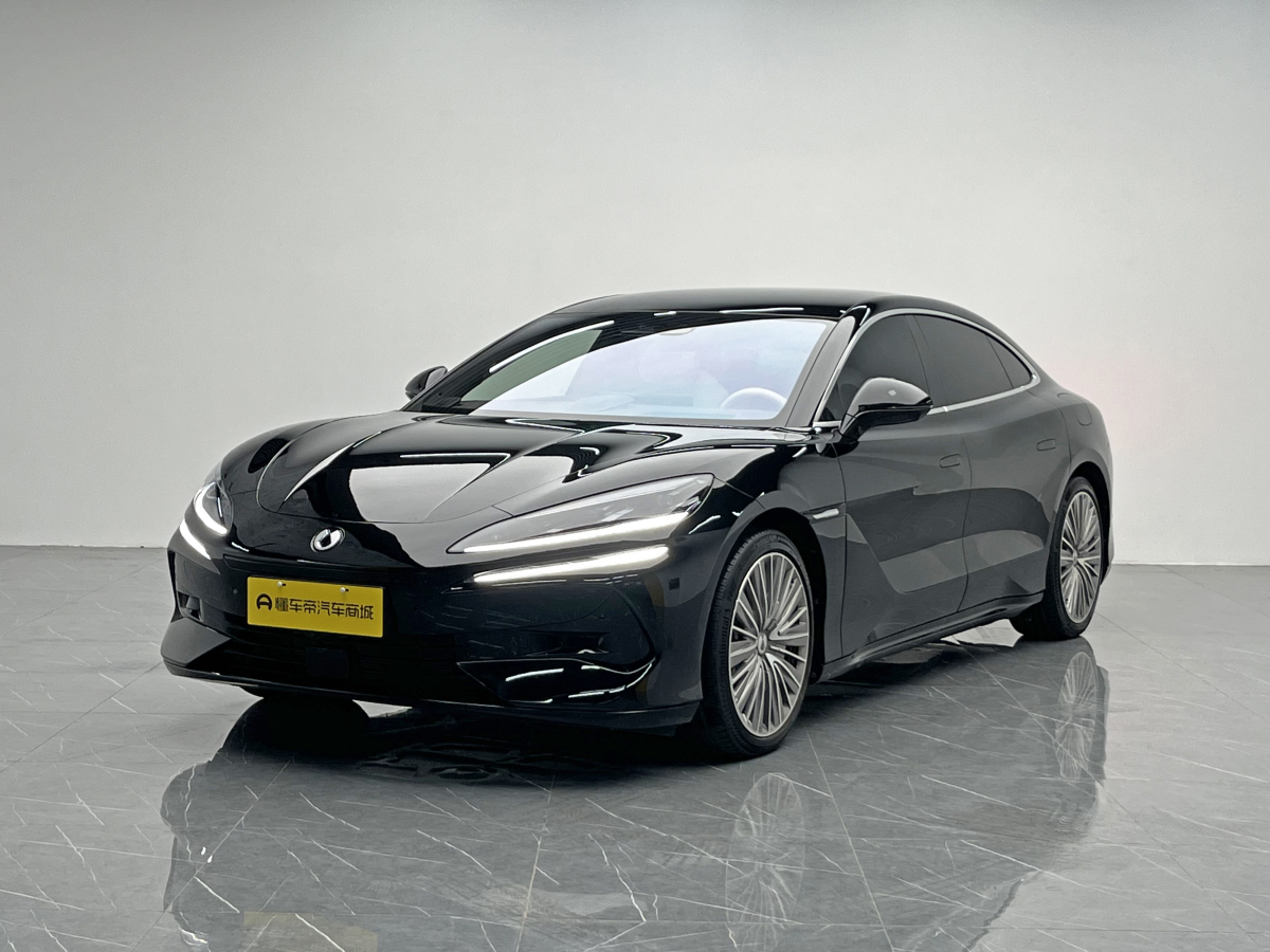 Denza Z9 2024 Denza Z9 2024 immagine di auto