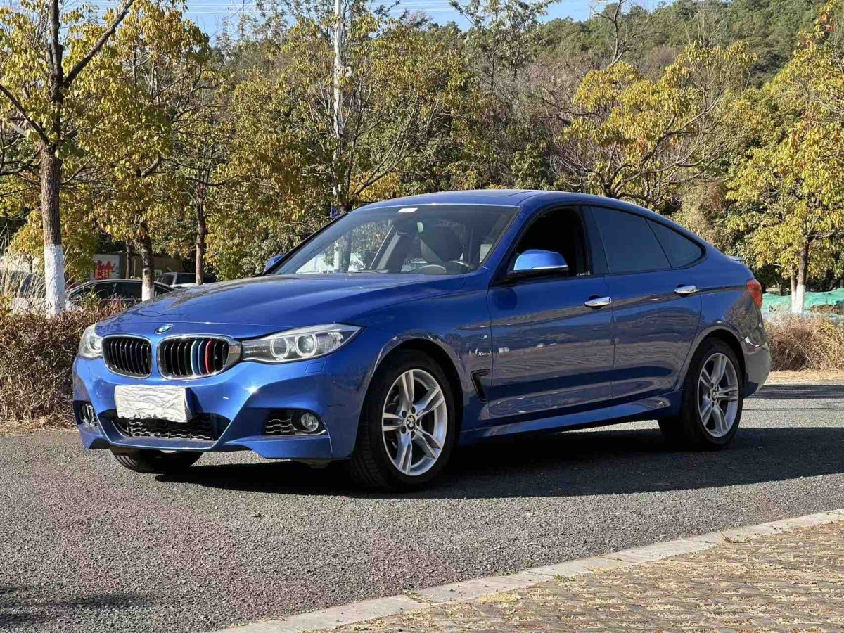 BMW 3 Series GT 2018 BMW 3 Series GT 2018 immagine di auto