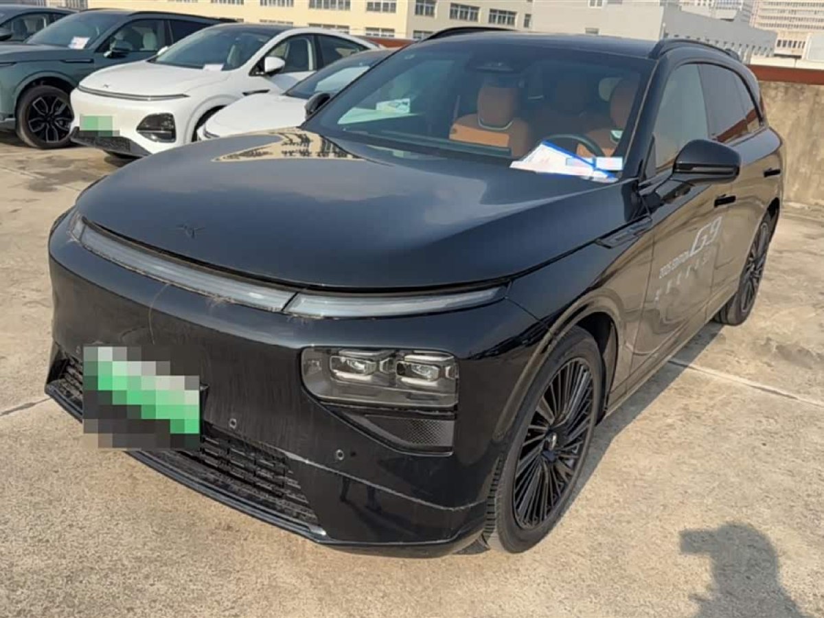 Xpeng G9 2025 汽车图片 