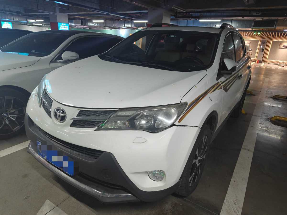 Toyota RAV4 2013 Toyota RAV4 2013 car image