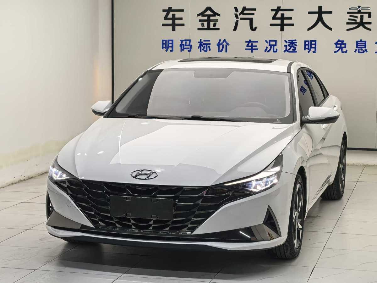 Hyundai Elantra 2023 изображение автомобиля 
