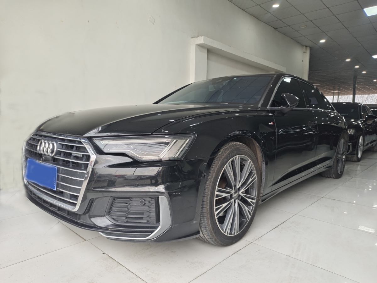 Audi 2019 car image 