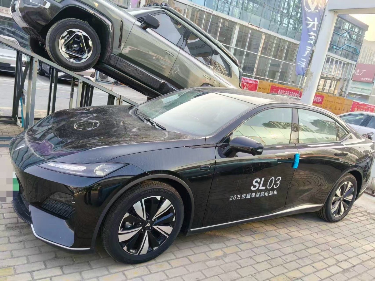 Deepal SL03 2025 car image 