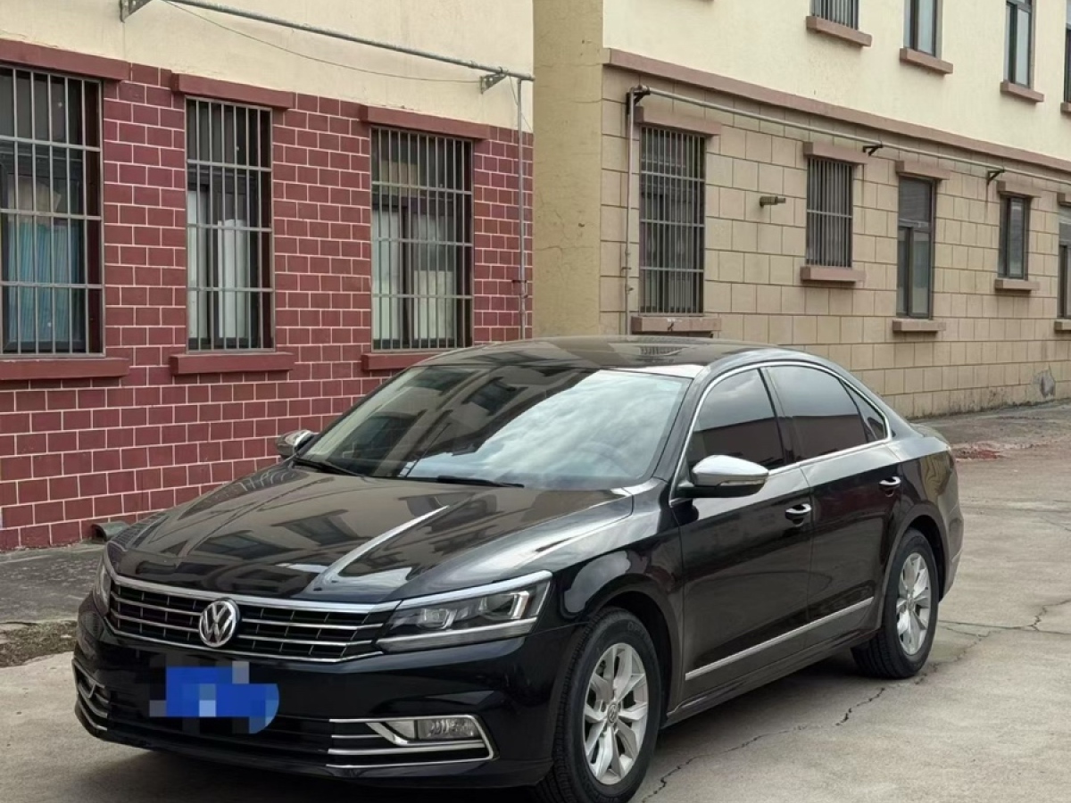 Volkswagen 2019 car image 