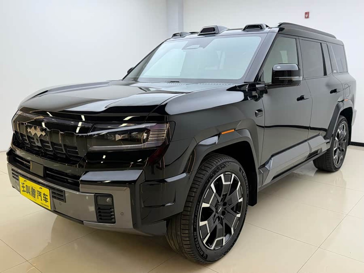 FangChengBao Leopard 8 2025 immagine di auto 