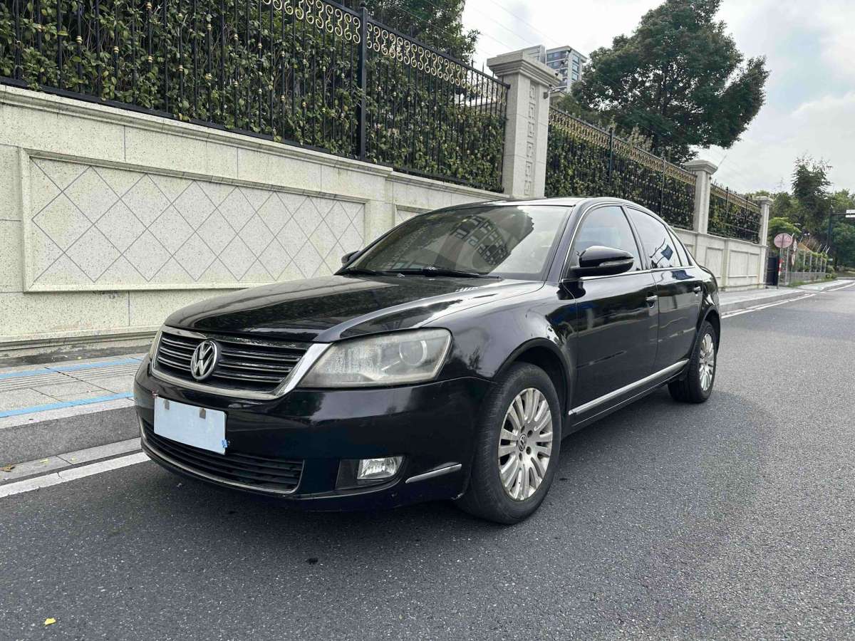 Volkswagen Passat Lingyu 2012 car image 