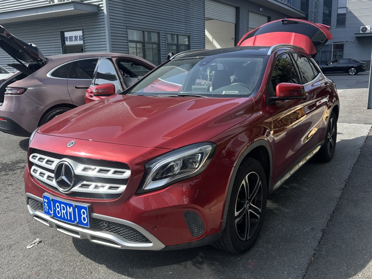 Mercedes-Benz GLA Class 2018 Mercedes-Benz GLA Class 2018 汽车图片