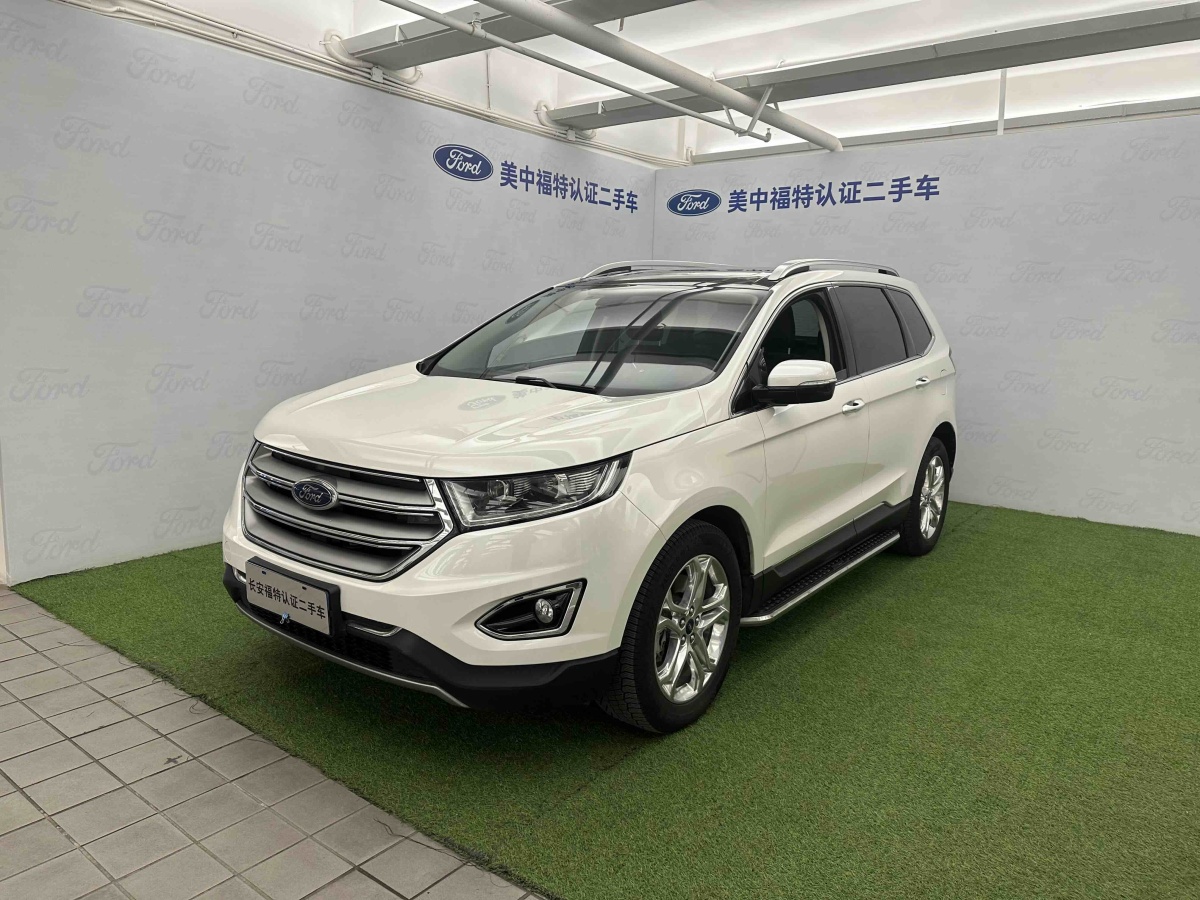 Ford Edge 2017 immagine di auto 