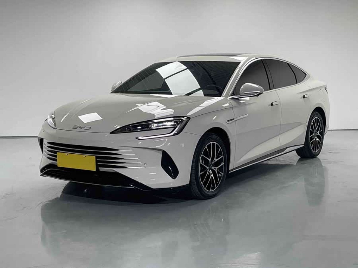 BYD Seal 07 DM-i 2024 صورة سيارة 