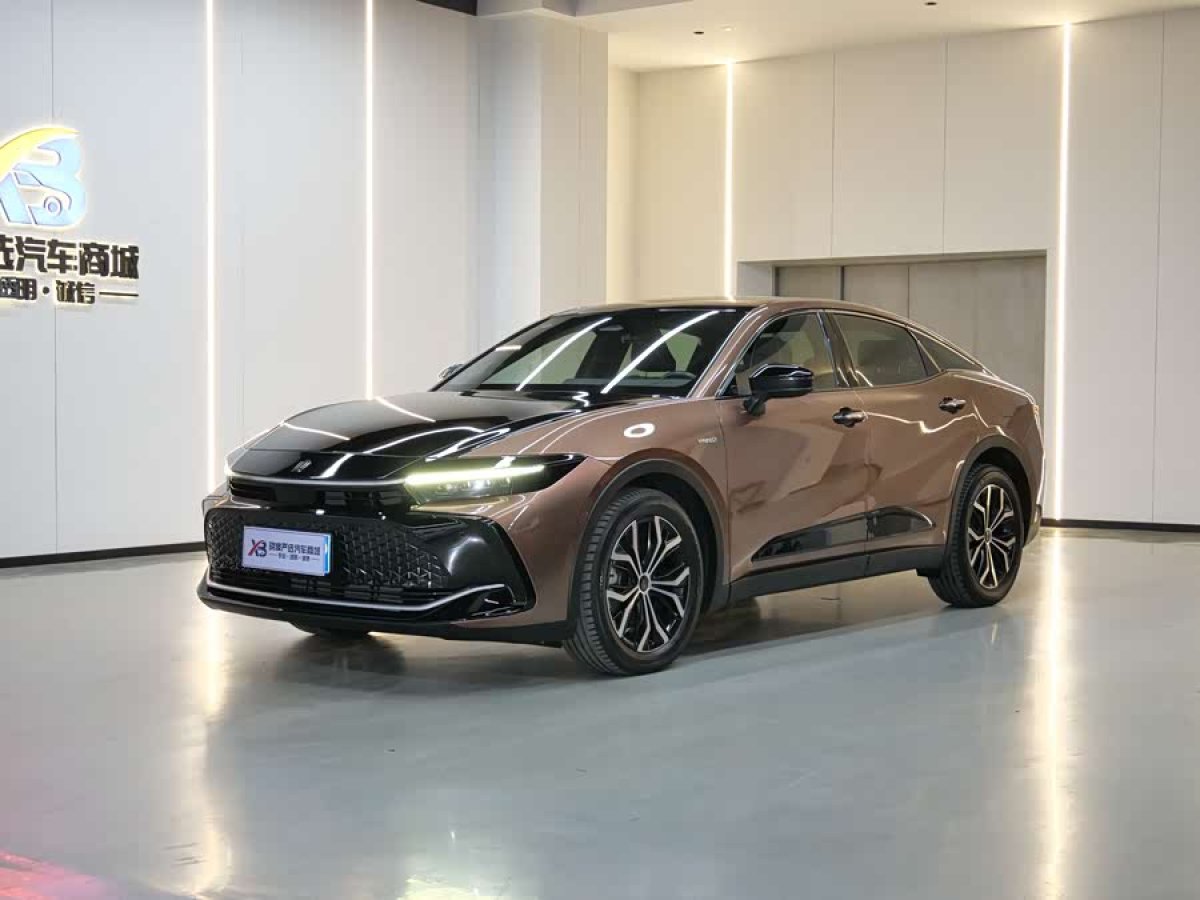 Toyota 2023 Toyota 2023 immagine di auto