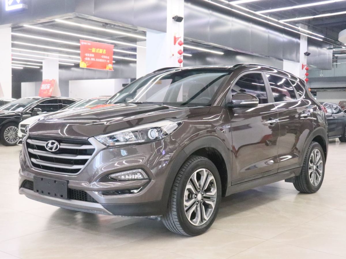 Hyundai Tucson 2015 صورة سيارة 