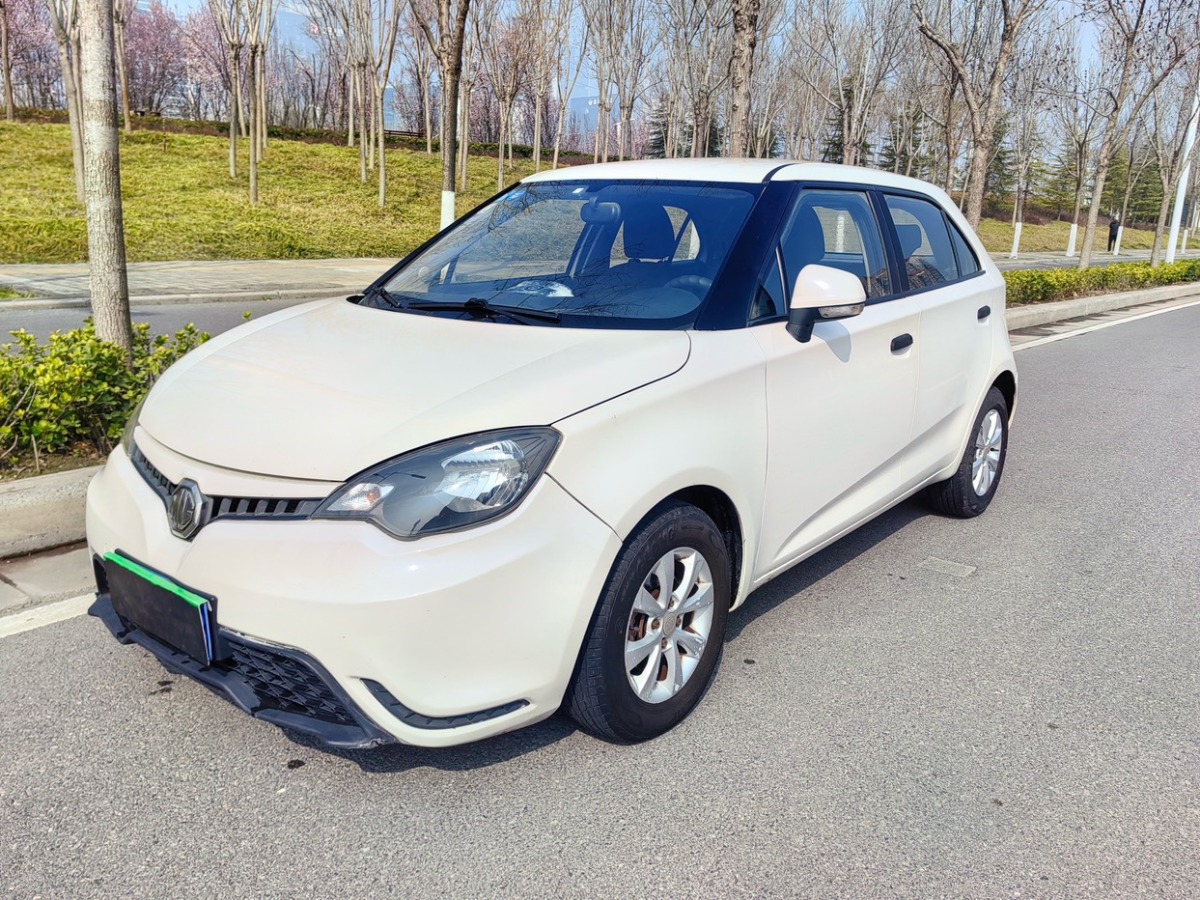 MG 3 2016 immagine di auto 