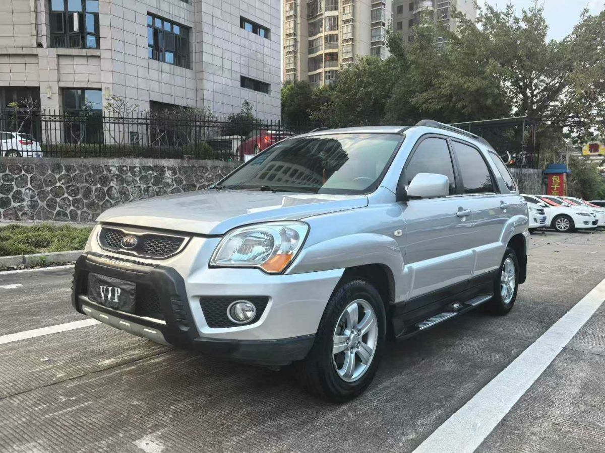 Kia 2011 Kia 2011 car image