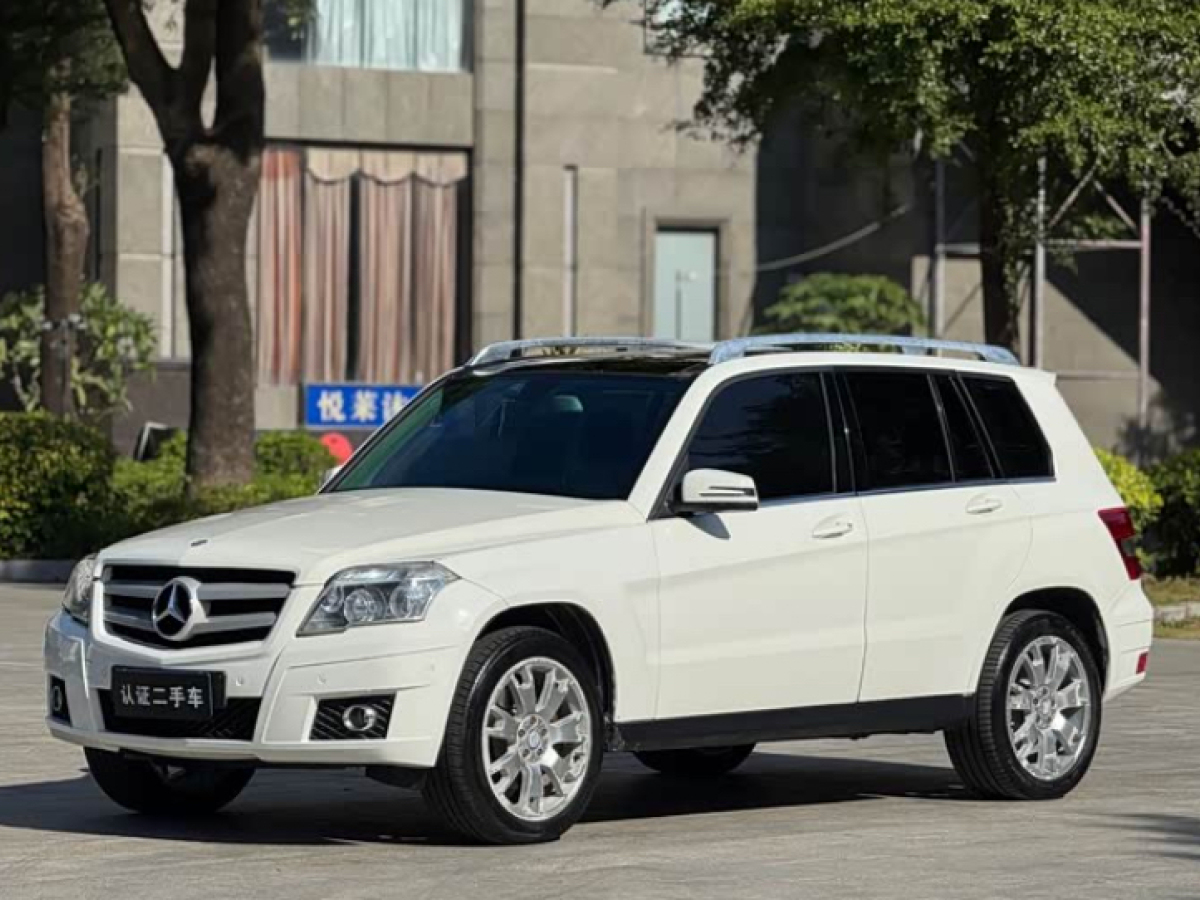 Mercedes-Benz GLK Class (Imported) 2010 car image 