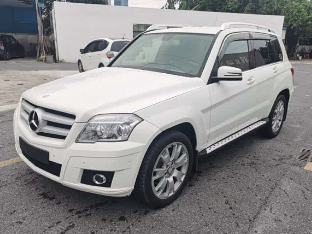 Mercedes-Benz GLK Class (Imported) 2010 car image 