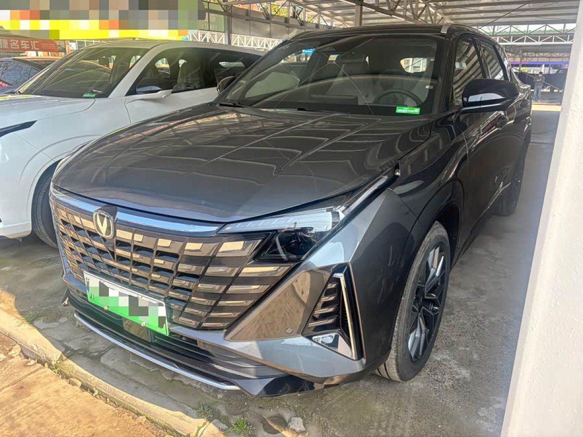 Changan UNI-Z PHEV 2025 car image 