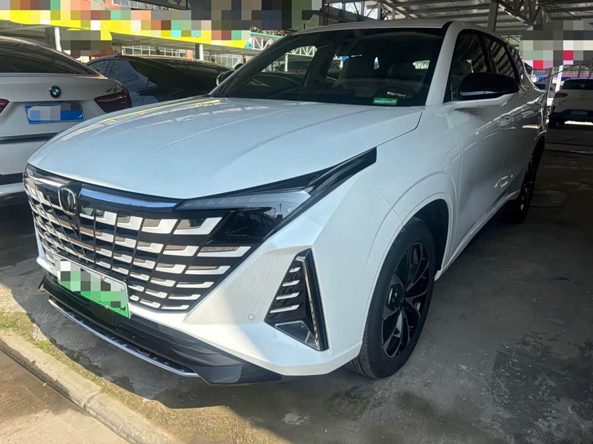 Changan UNI-Z PHEV 2025 car image 