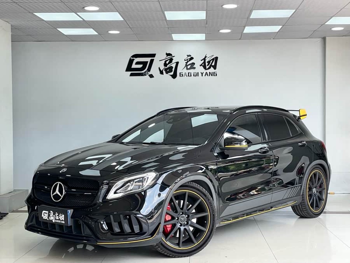 Mercedes-Benz GLA AMG 2018 car image 