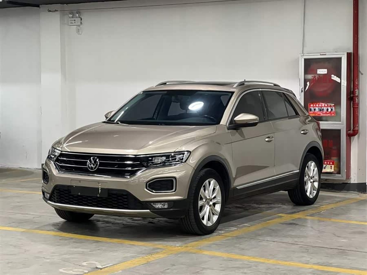Volkswagen T-Roc 2022 Volkswagen T-Roc 2022 car image