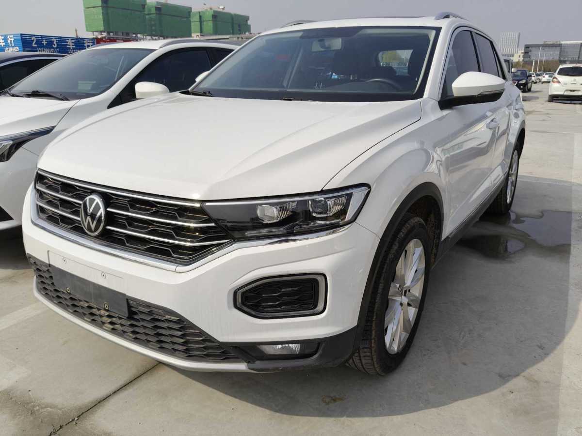 Volkswagen T-Roc 2023 car image 