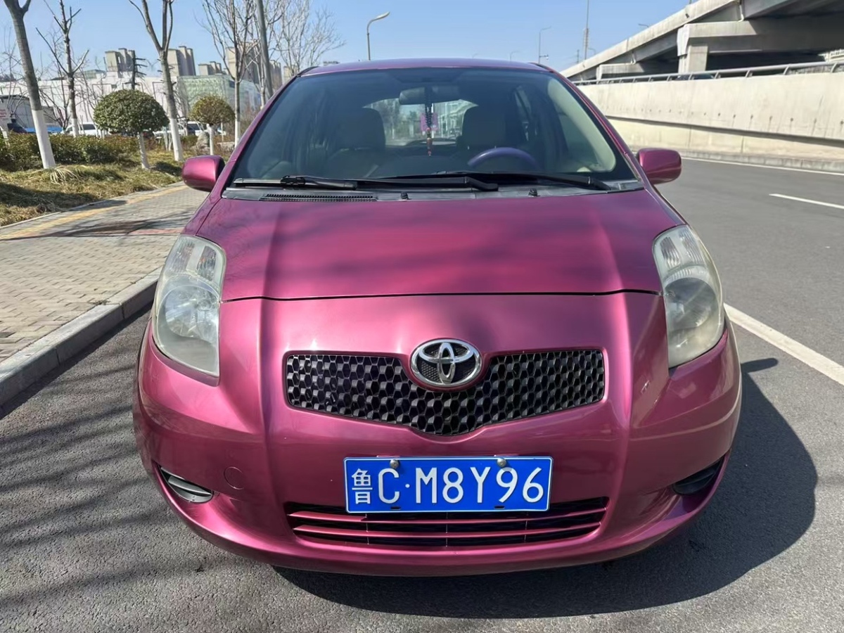 Toyota Yaris 2009 изображение автомобиля 