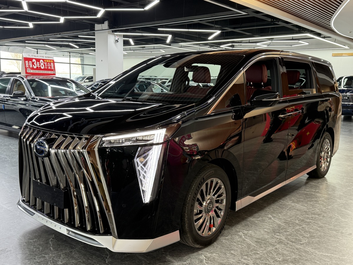 GAC Trumpchi M8 2025 汽车图片 