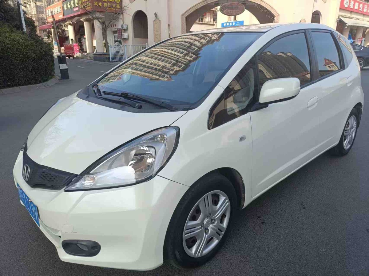Honda Fit 2014 car image 