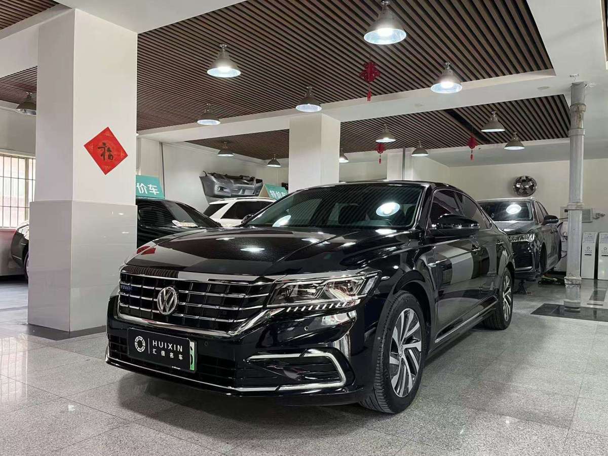 Volkswagen 2019 car image 