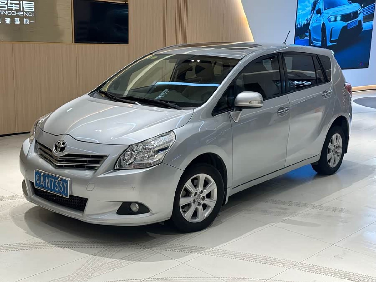Toyota Verso 2012 car image 