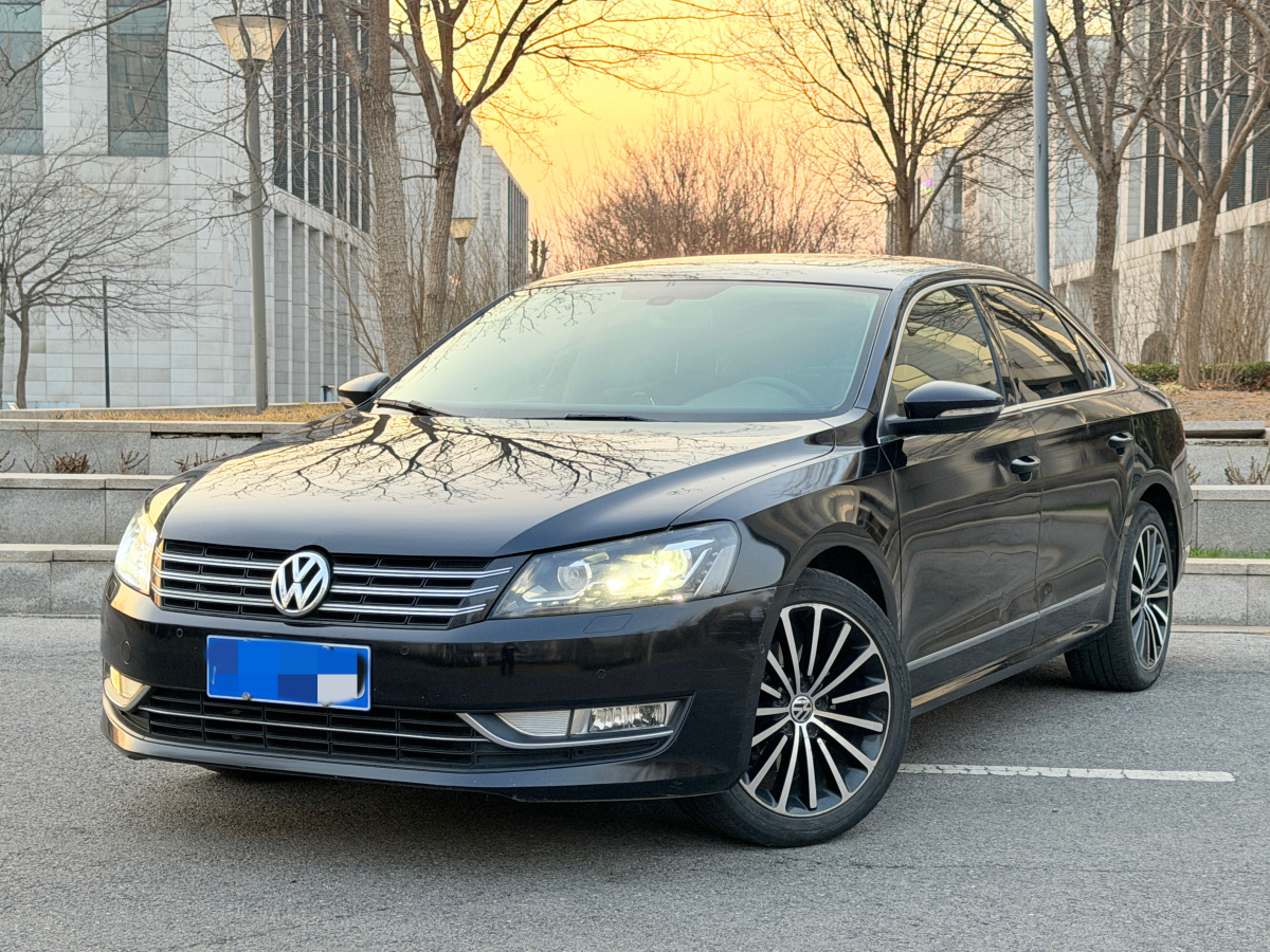 Volkswagen 2012 Volkswagen 2012 car image