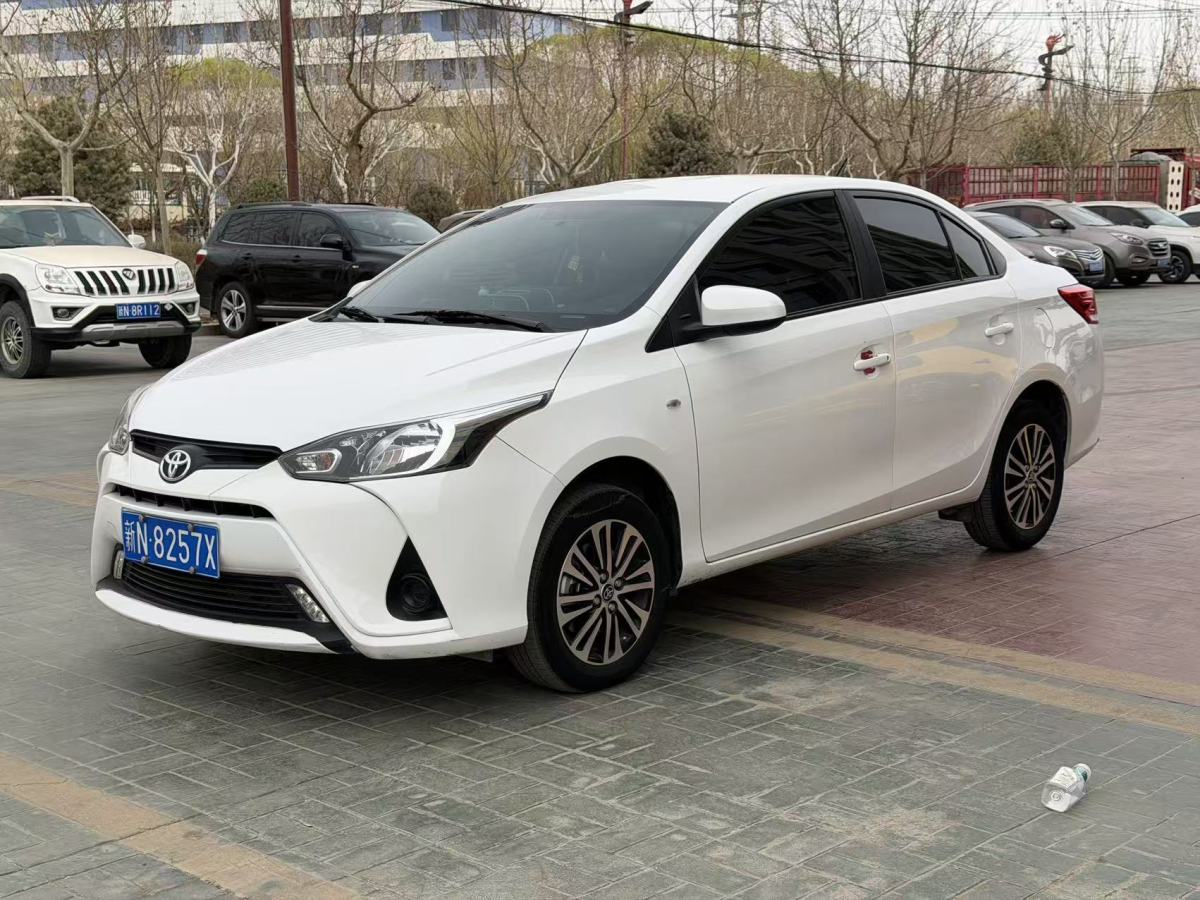 Toyota Yaris L Zhixiang 2021 immagine di auto 