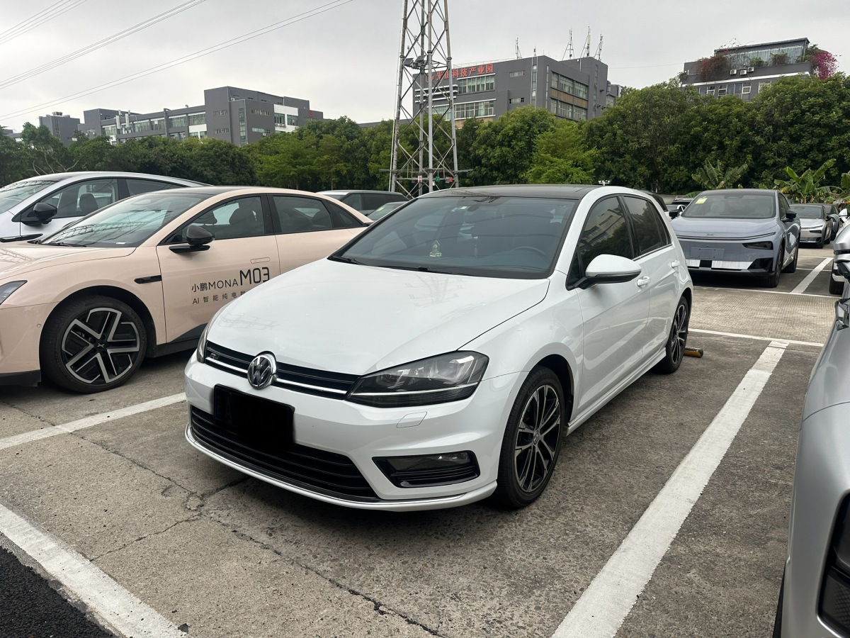 Volkswagen Golf 2016 Volkswagen Golf 2016 car image