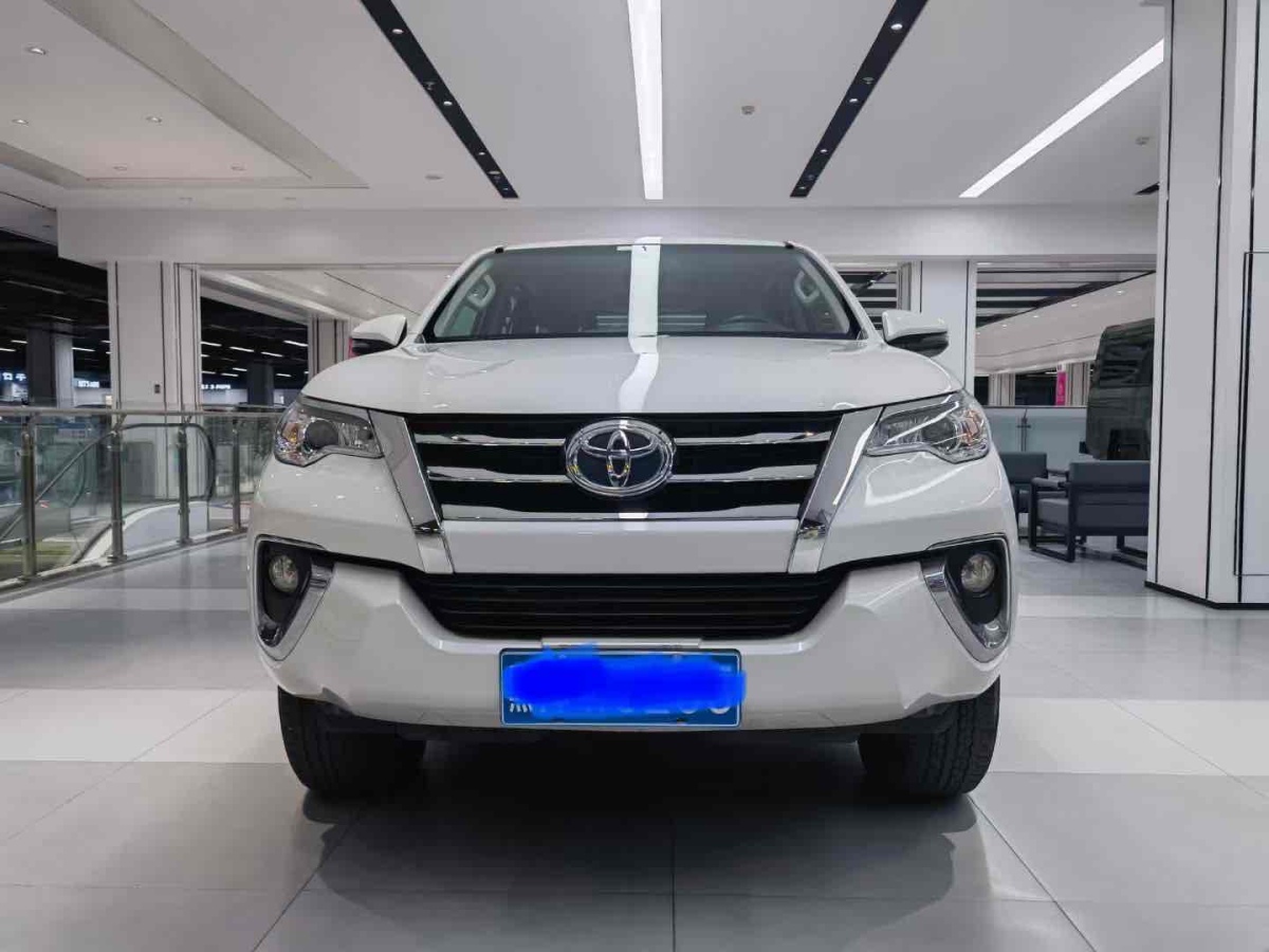 Toyota 2019 car image 