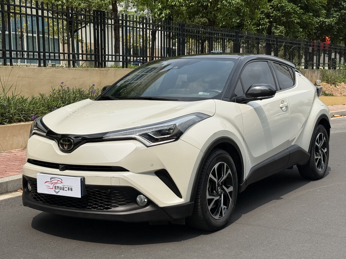 Toyota C-HR 2020 汽车图片 