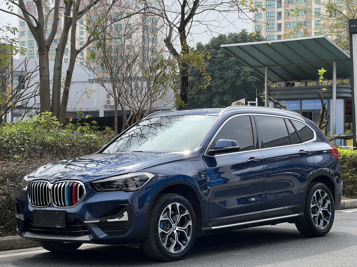 BMW X1 2020 BMW X1 2020 car image