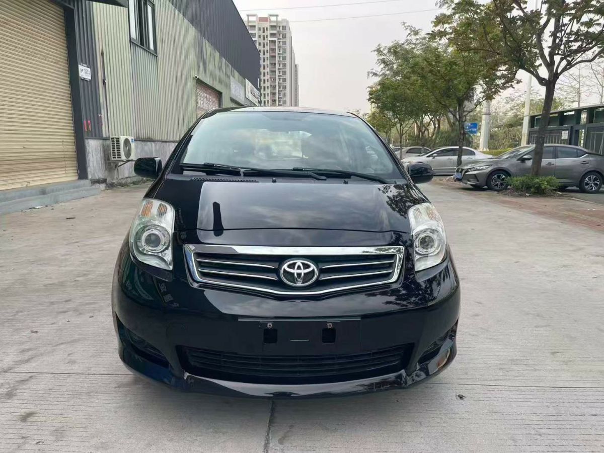 Toyota 2012 Toyota 2012 car image