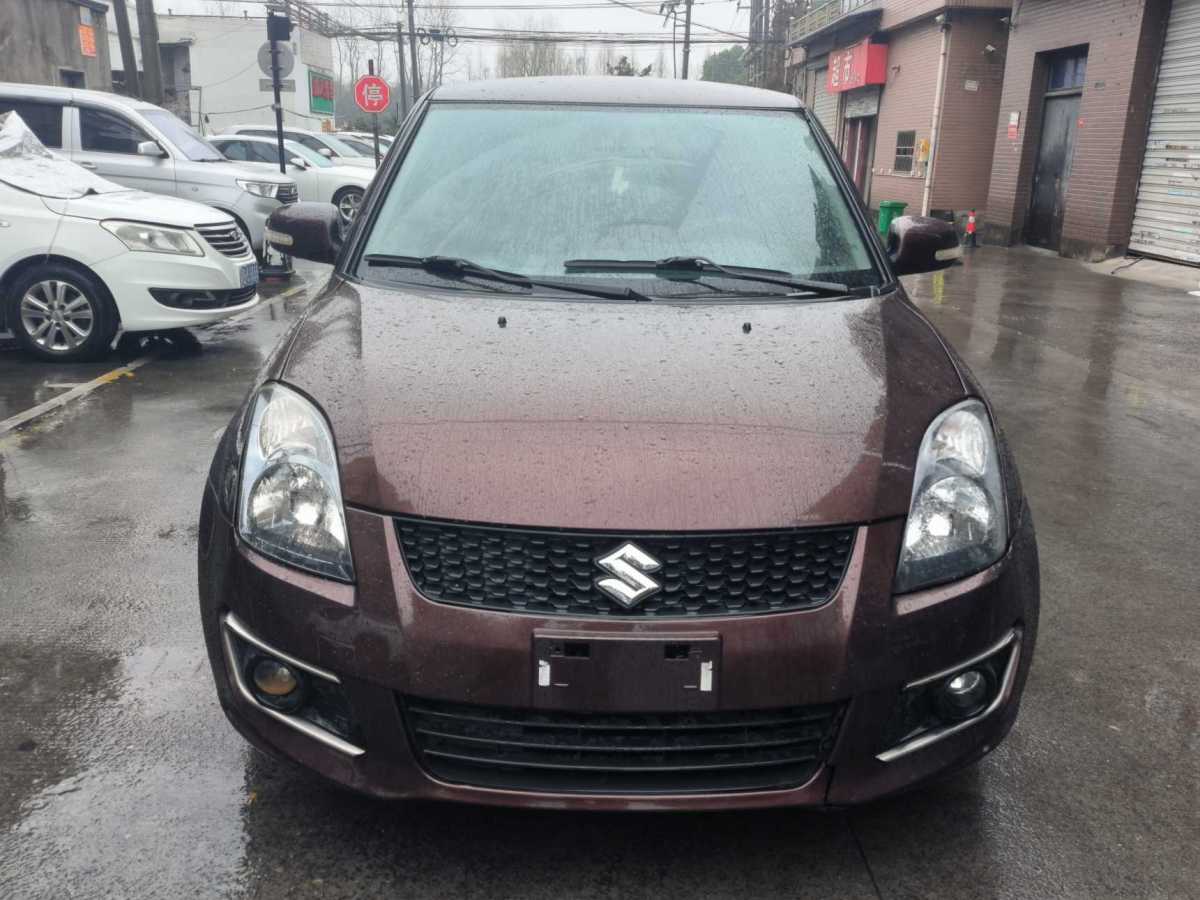 Suzuki Swift 2013 汽车图片 