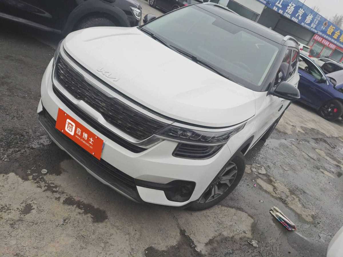 Kia Stonic 2021 汽车图片 