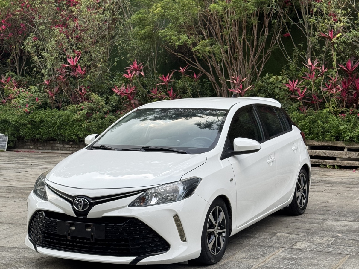 Vios FS 2017 Vios FS 2017 car image