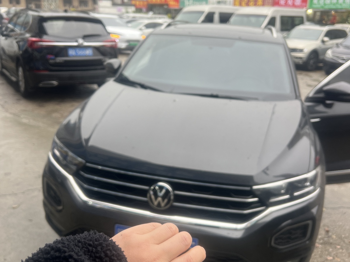 Volkswagen T-Roc 2022 汽车图片 