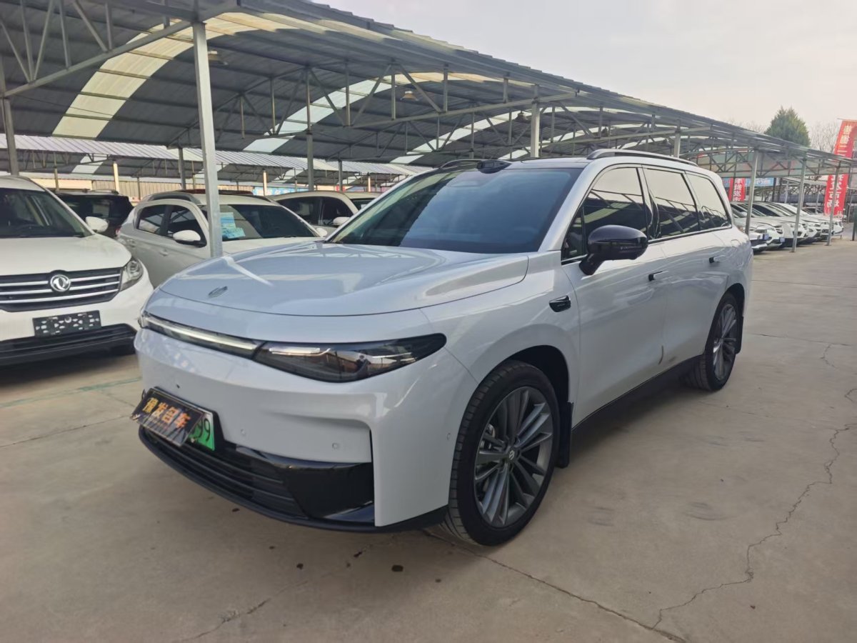 Leapmotor C16 2025 汽车图片 