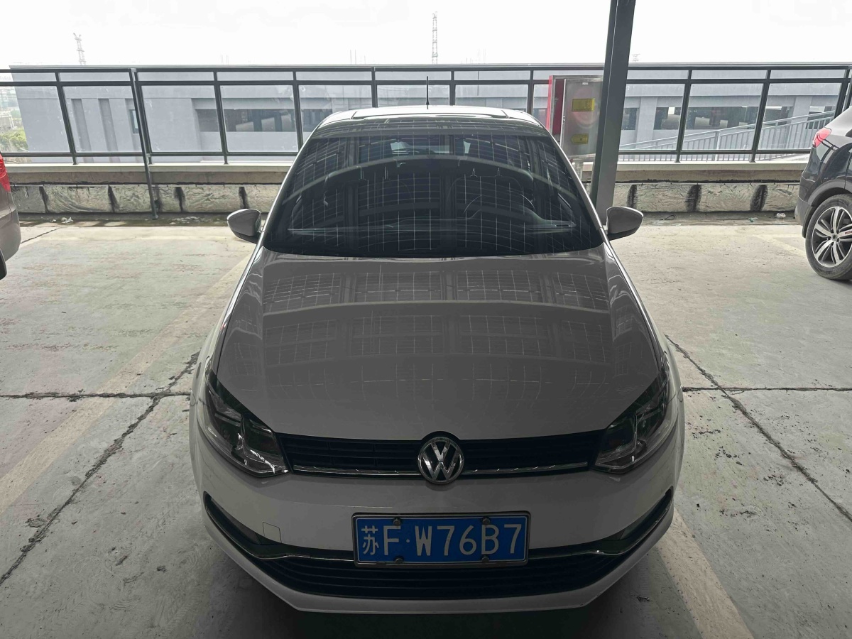 Volkswagen Polo 2018 Volkswagen Polo 2018 car image